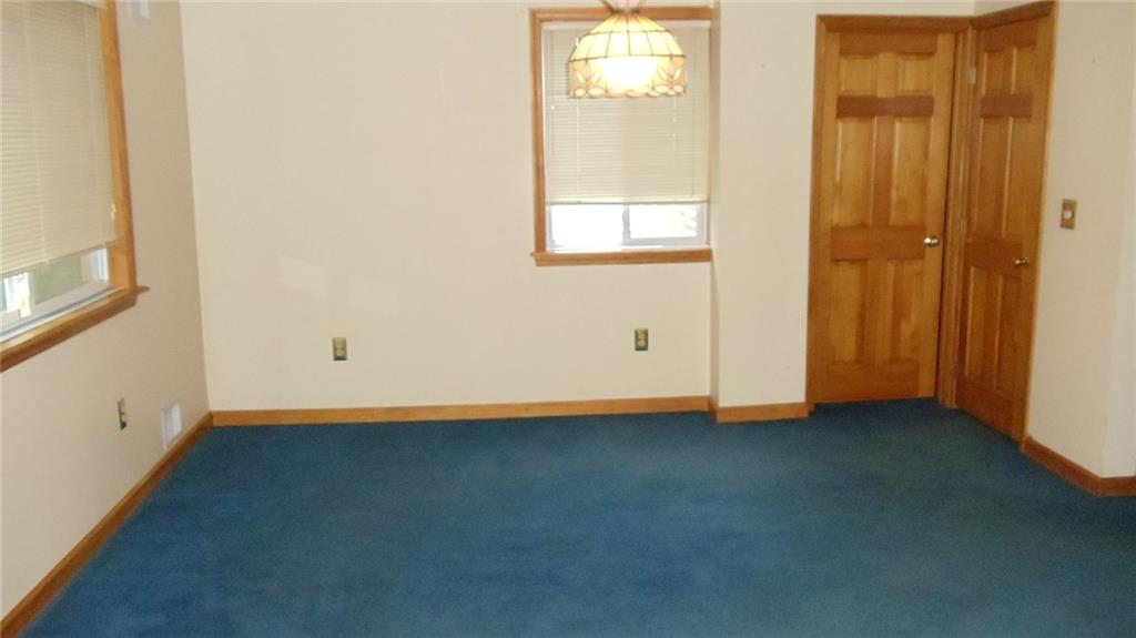 231 Bebout Road Venetia, PA 15367 - Photo 11 of 13 Dining Room