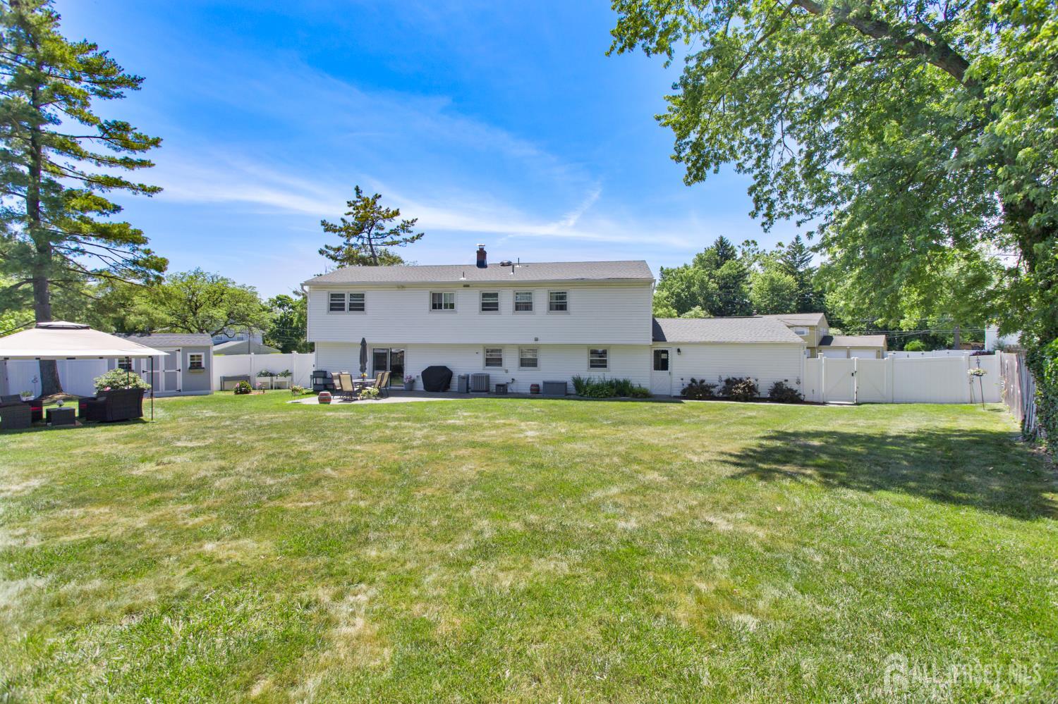 7 Vauxhall Road East Brunswick, NJ 08816 - Photo 34 of 38