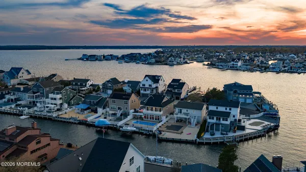 $1,699,950 | 506 Bayview Drive, Toms River, NJ 08753