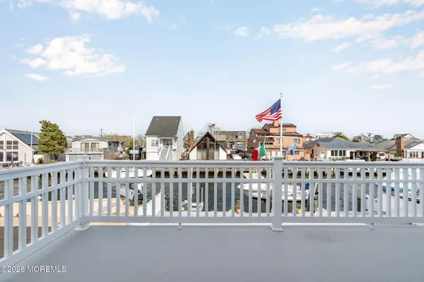 $1,699,950 | 506 Bayview Drive, Toms River, NJ 08753