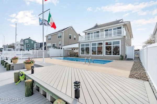 $1,699,950 | 506 Bayview Drive, Toms River, NJ 08753
