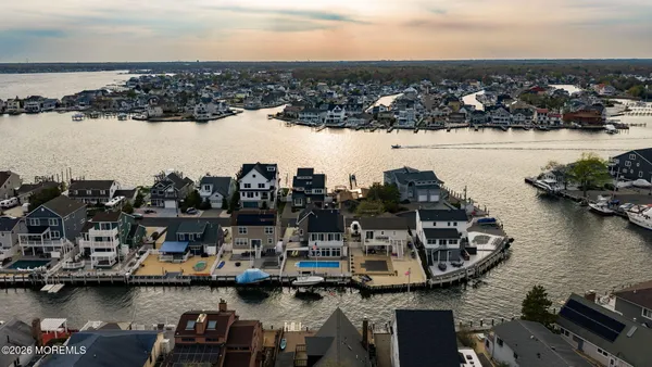 $1,699,950 | 506 Bayview Drive, Toms River, NJ 08753