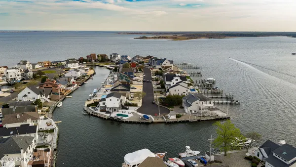 $1,699,950 | 506 Bayview Drive, Toms River, NJ 08753