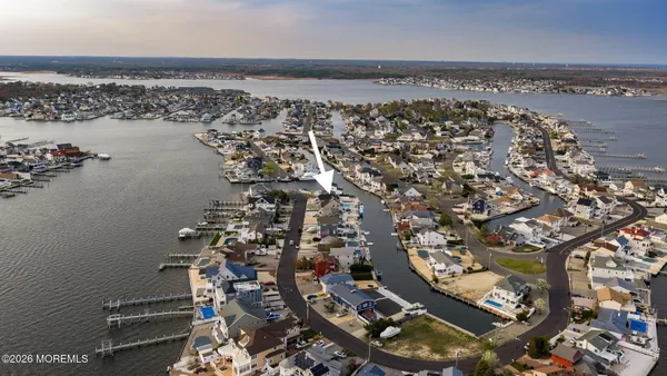 $1,699,950 | 506 Bayview Drive, Toms River, NJ 08753