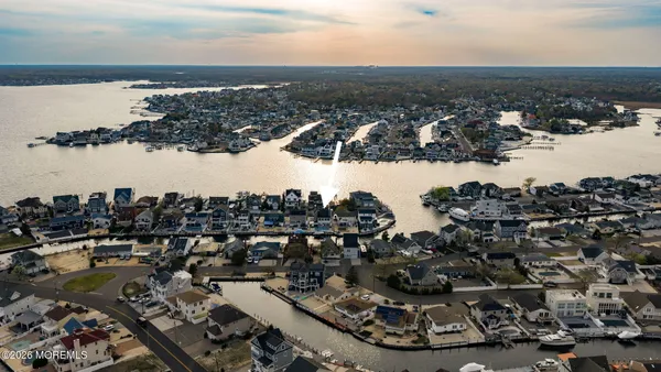 $1,699,950 | 506 Bayview Drive, Toms River, NJ 08753