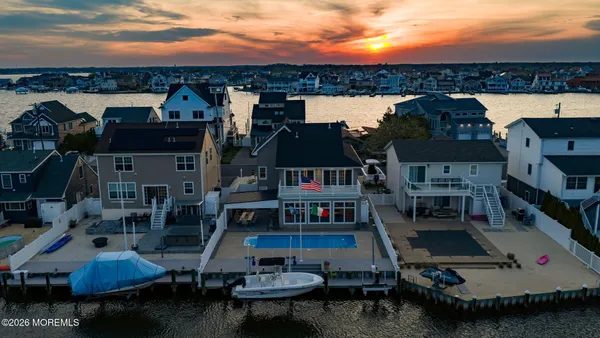 $1,699,950 | 506 Bayview Drive, Toms River, NJ 08753
