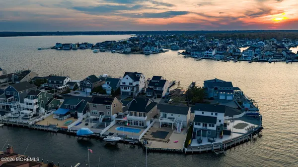 $1,699,950 | 506 Bayview Drive, Toms River, NJ 08753