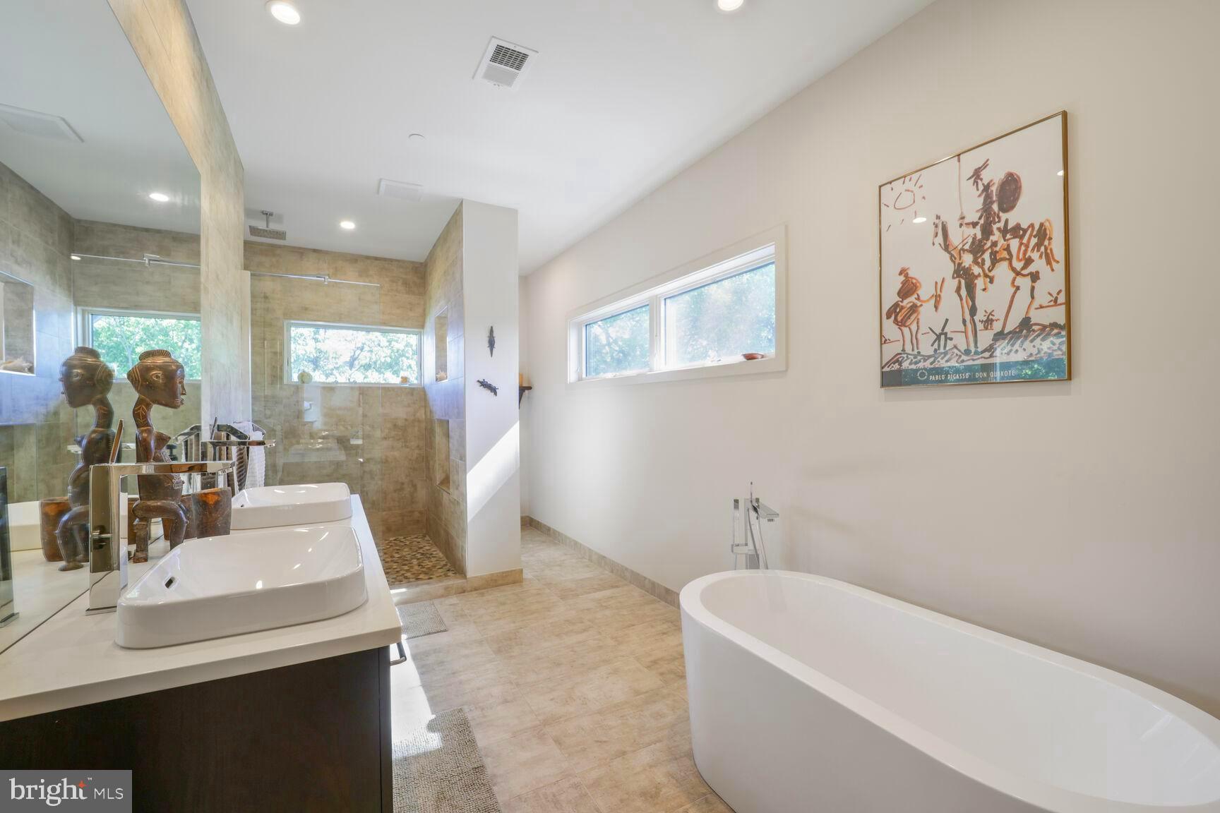 8507 Rayburn Road Bethesda, MD 20817 - Photo 14 of 39 Gallery Image 14