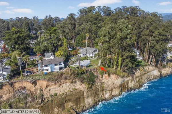 $10,800,000 | 620 El Salto Drive, Capitola, CA 95010