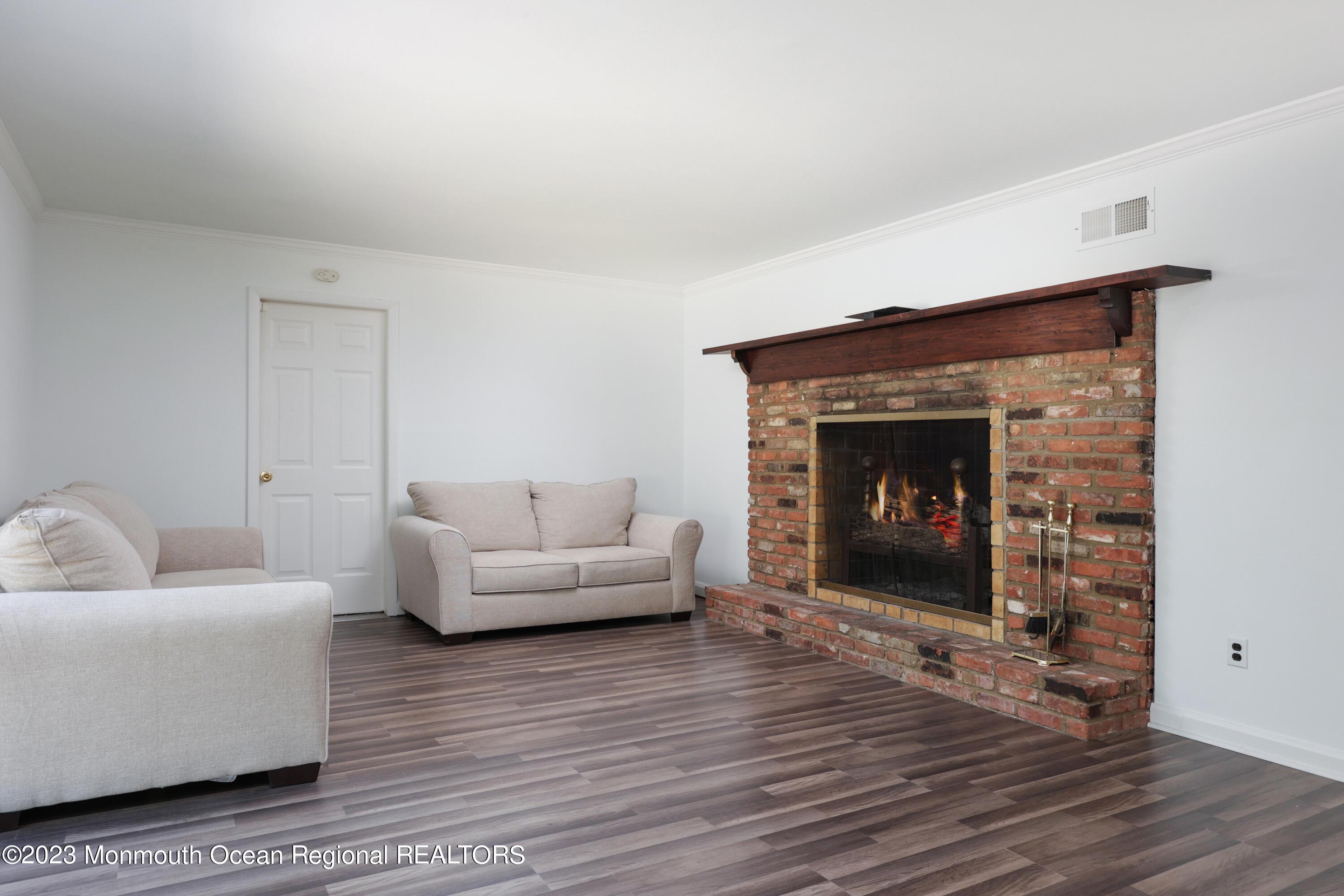 631 Harmony Road Middletown, NJ 07748 - Photo 11 of 35 harmony family room
