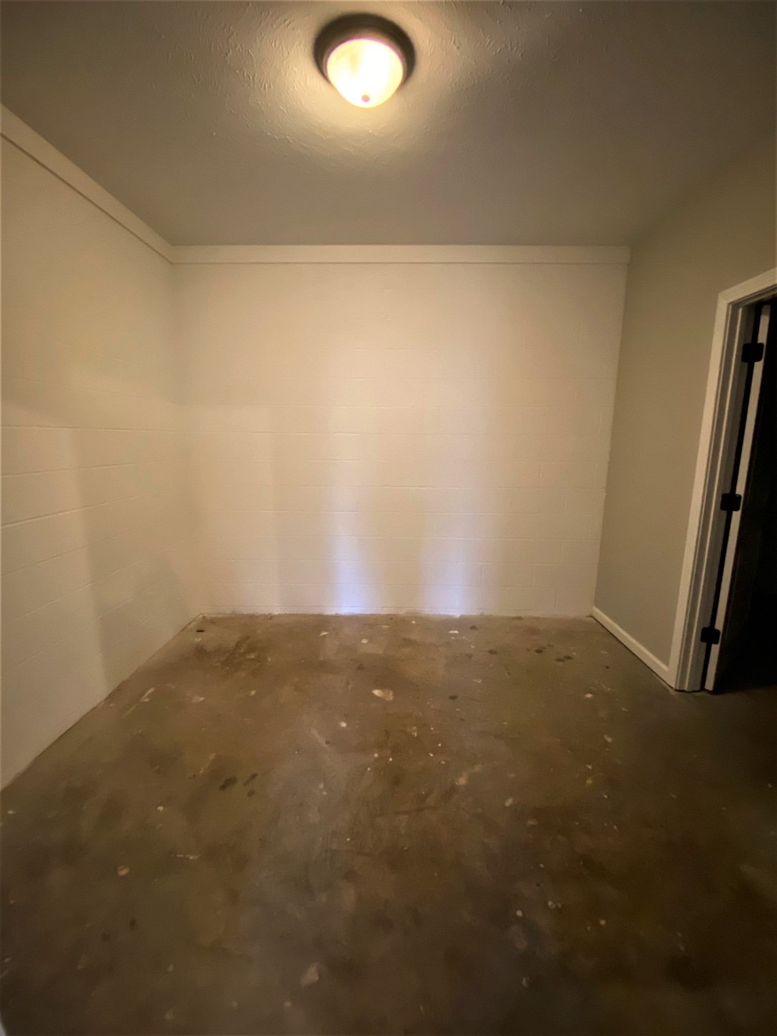 4200 Station Road Cunningham, TN 37052 - Photo 32 of 37 a view of an empty room