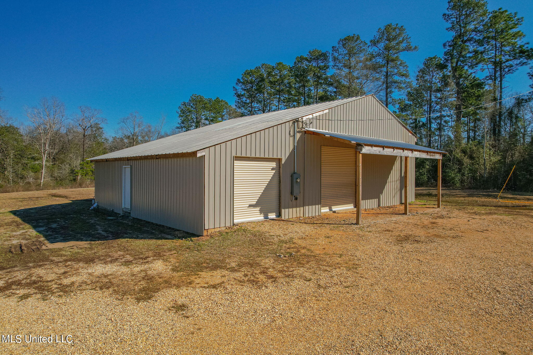 2900 Purvis Oloh Road Sumrall, MS 39482 - Photo 11 of 64 2900_Purvis-Oloh_Road-Exteriors-10