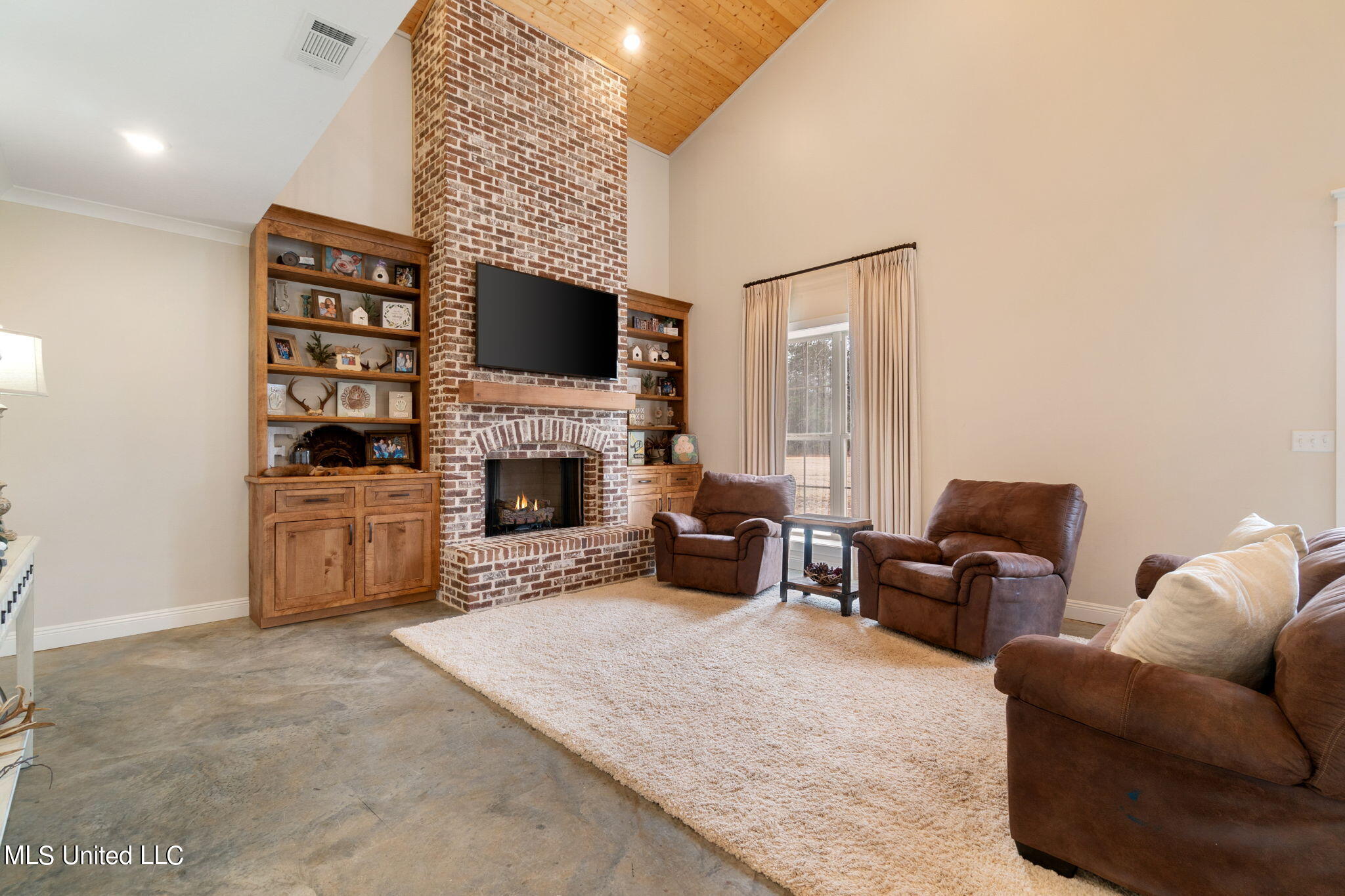 2900 Purvis Oloh Road Sumrall, MS 39482 - Photo 32 of 64 2900_Purvis-Oloh_Road-Interiors-3