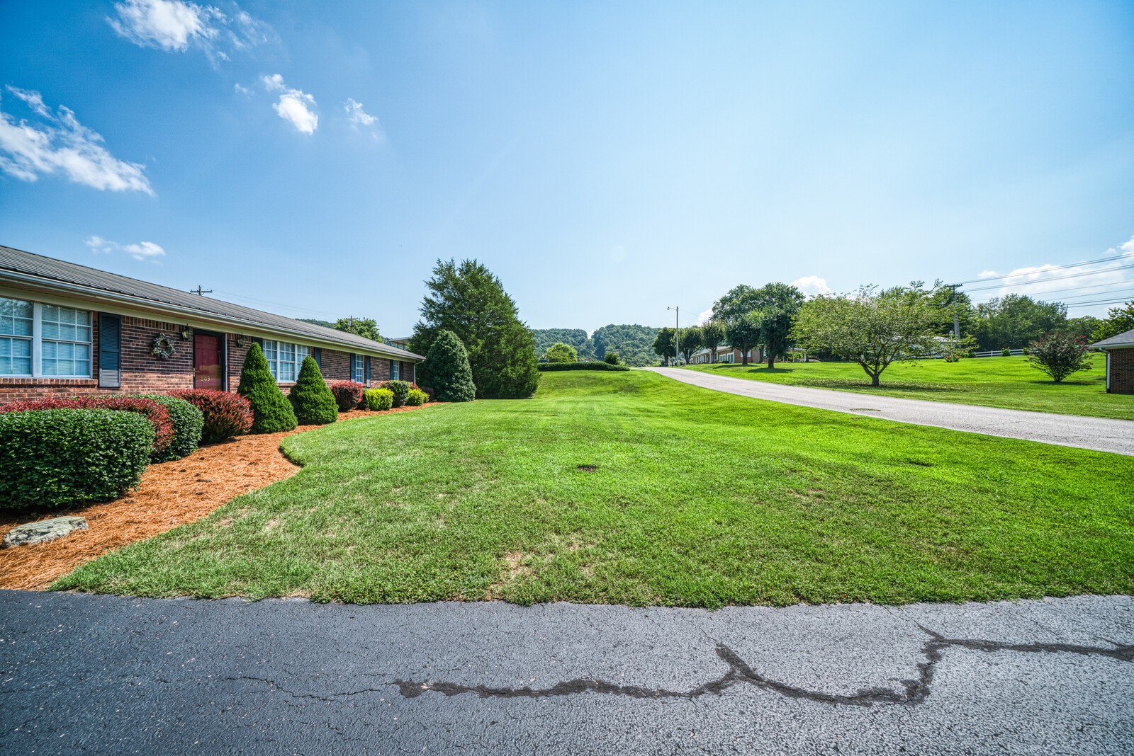 803 Riverside Circle Celina, TN 38551 - Photo 5 of 37 Gallery Image 5