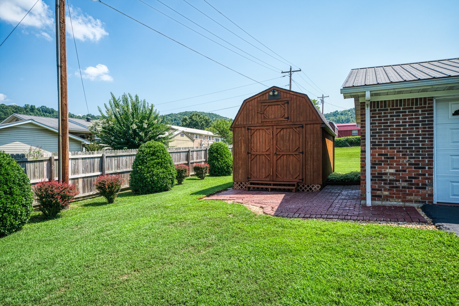 803 Riverside Circle Celina, TN 38551 - Photo 8 of 37 Gallery Image 8