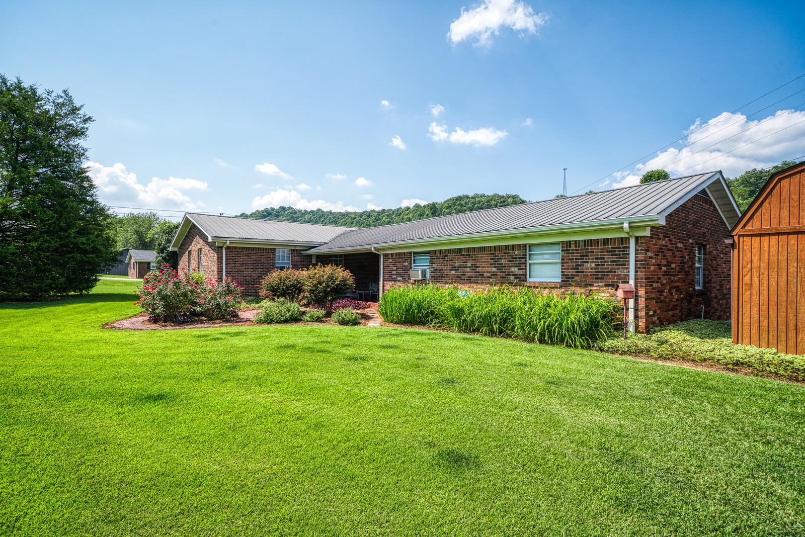 803 Riverside Circle Celina, TN 38551 - Photo 10 of 37 Gallery Image 10
