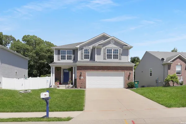 $379,900 | 818 Tawny Drive, Evansville, IN 47712