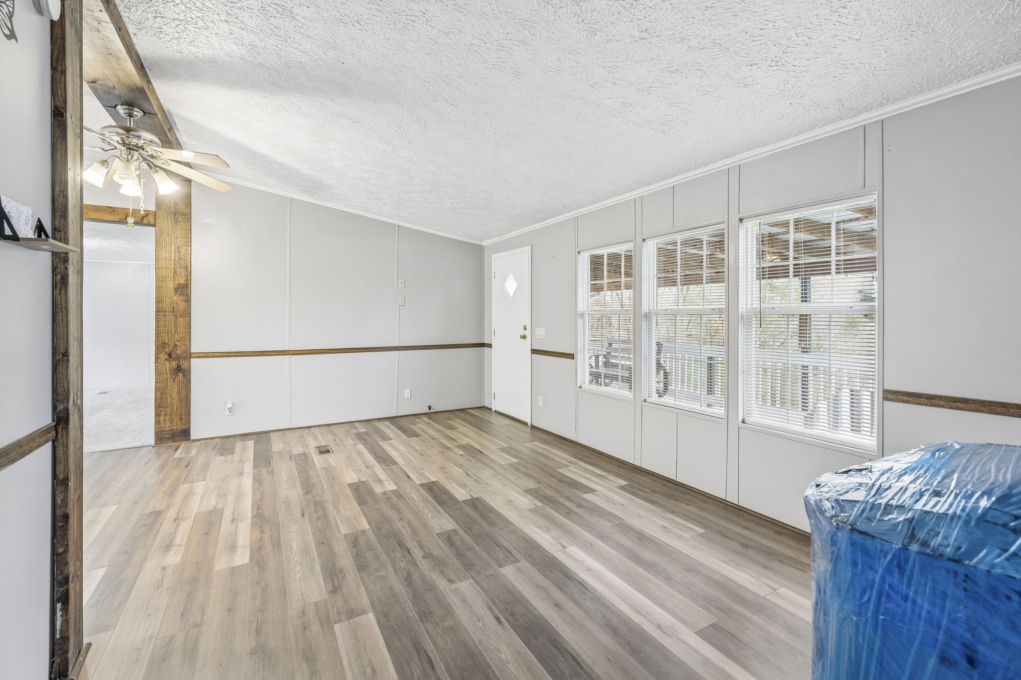 47 Riddleton Circle Riddleton, TN 37151 - Photo 5 of 46 a view of an empty room with a window