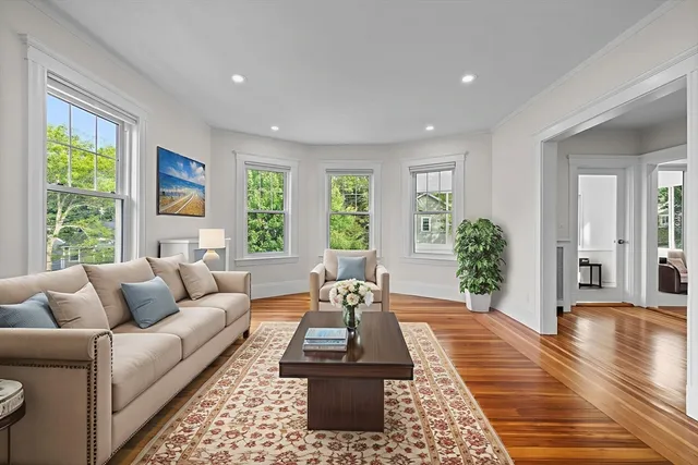 $1,275,000 | 37 Fountain Road, Unit 2, Arlington, MA 02476