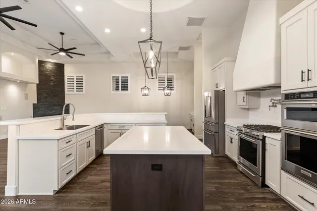 $1,675,000 | 6123 West Alameda Road, Glendale, AZ 85310