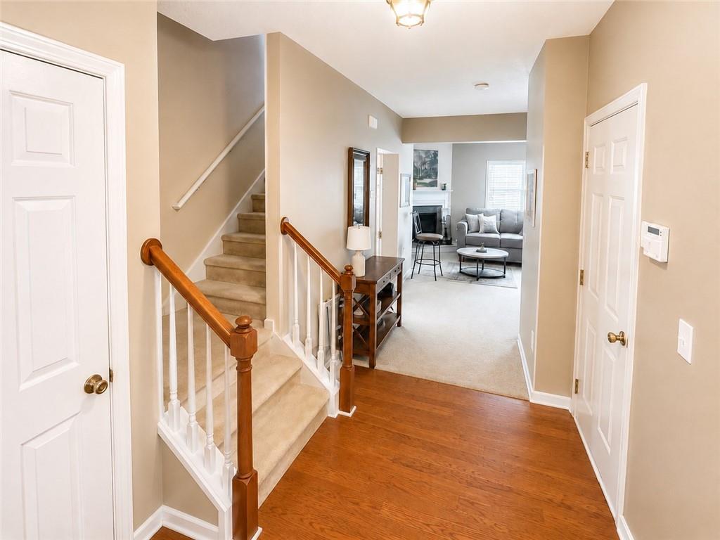 71 Berkeley Place Cartersville, GA 30121 - Photo 3 of 24