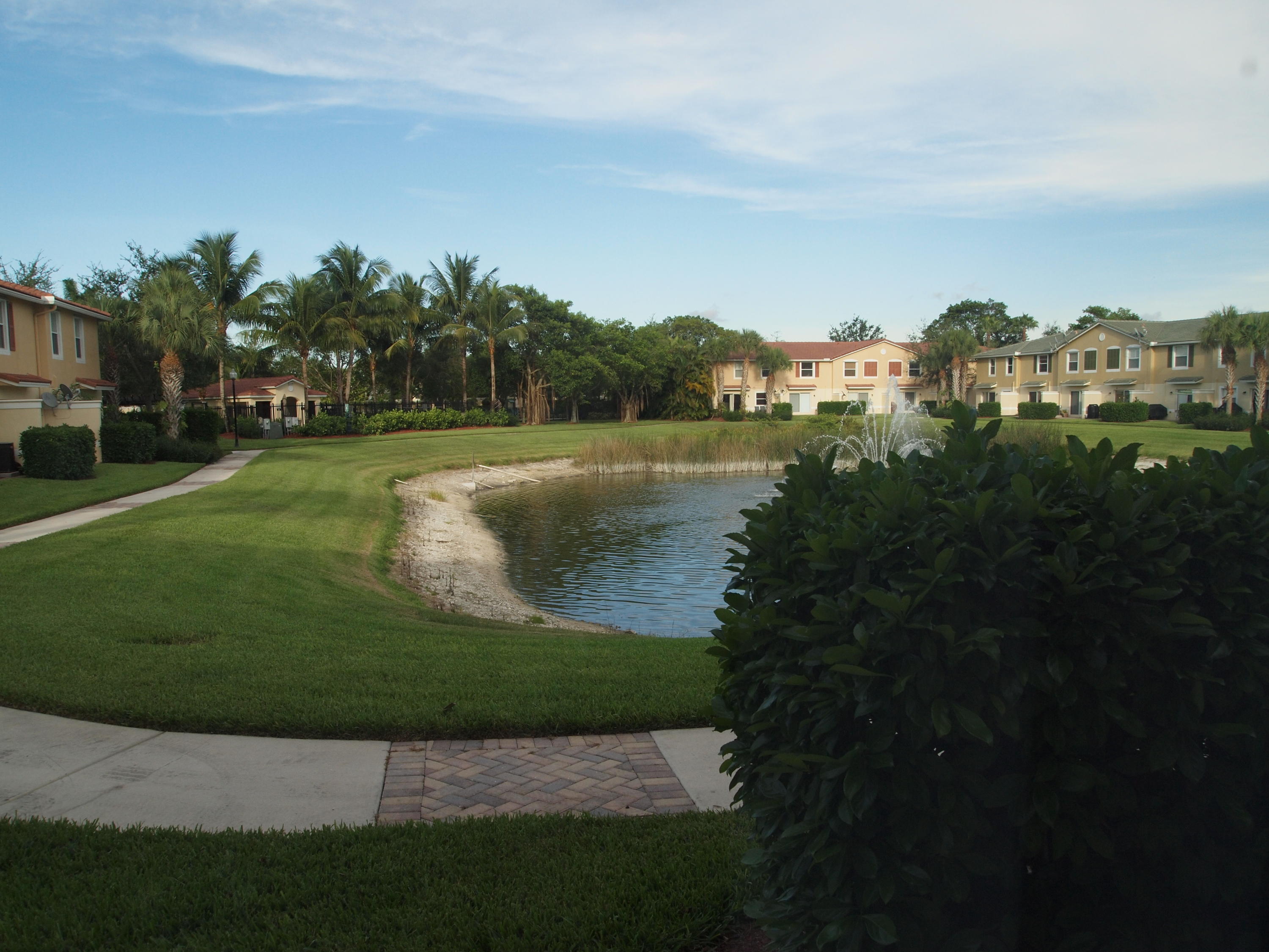 22183 Majestic Woods Way Boca Raton, FL 33428 - Photo 2 of 10 P6201477