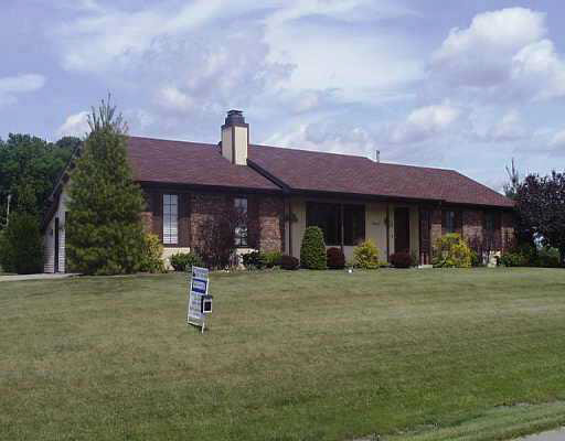 15217 Windward Road Fort Wayne, IN 46845 - Photo 1 of 4
