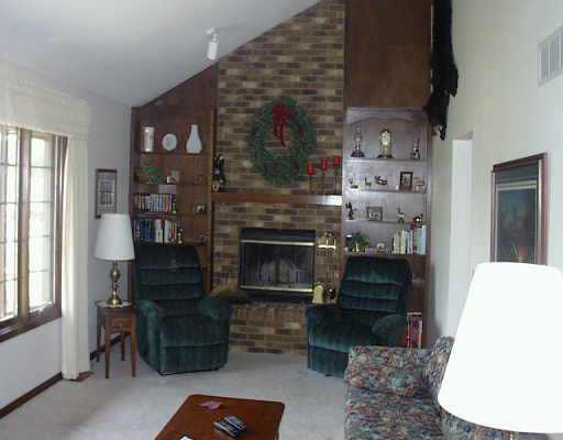 15217 Windward Road Fort Wayne, IN 46845 - Photo 3 of 4