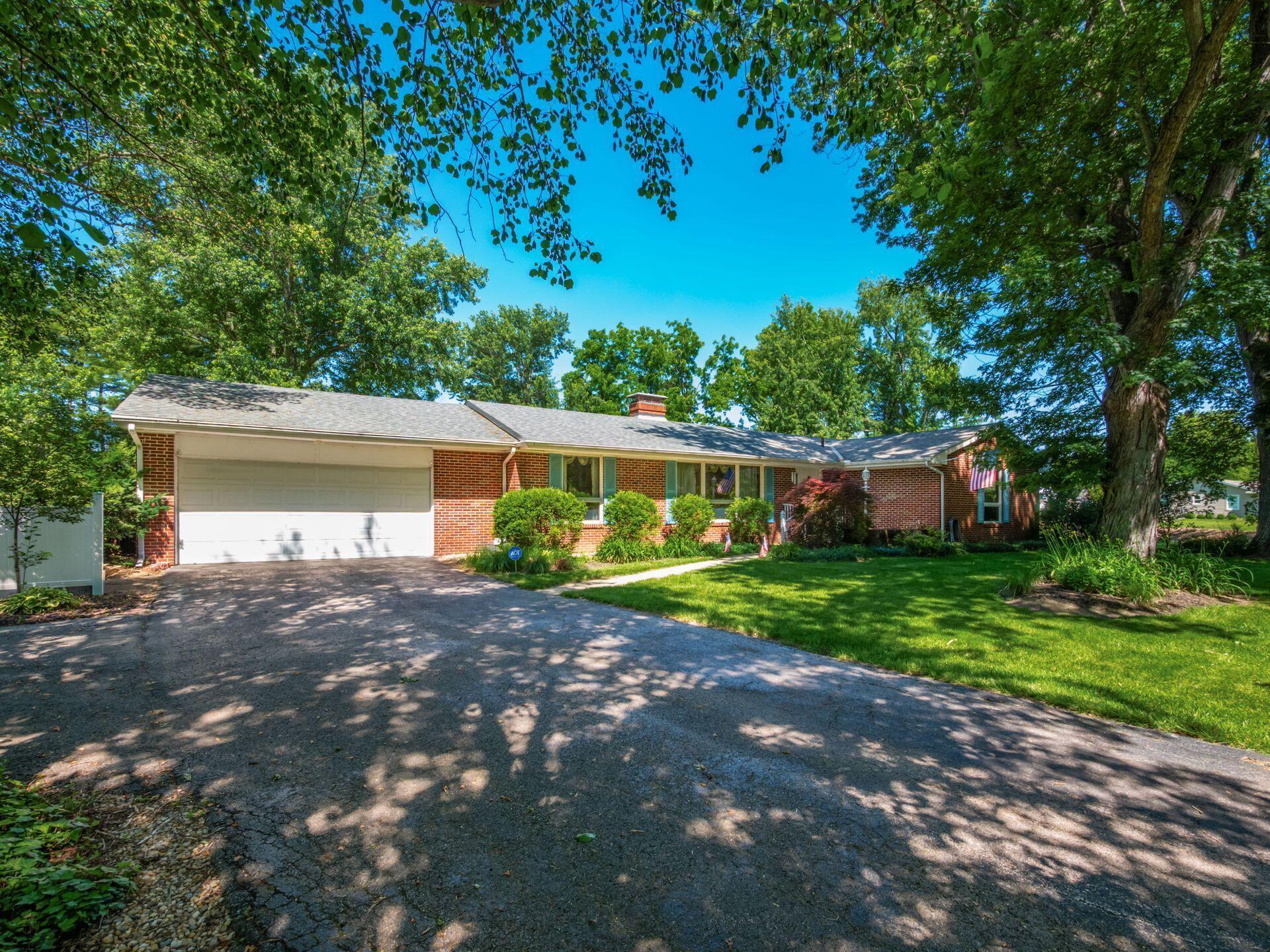 6675 Borror Road Grove City, OH 43123 - Photo 1 of 53