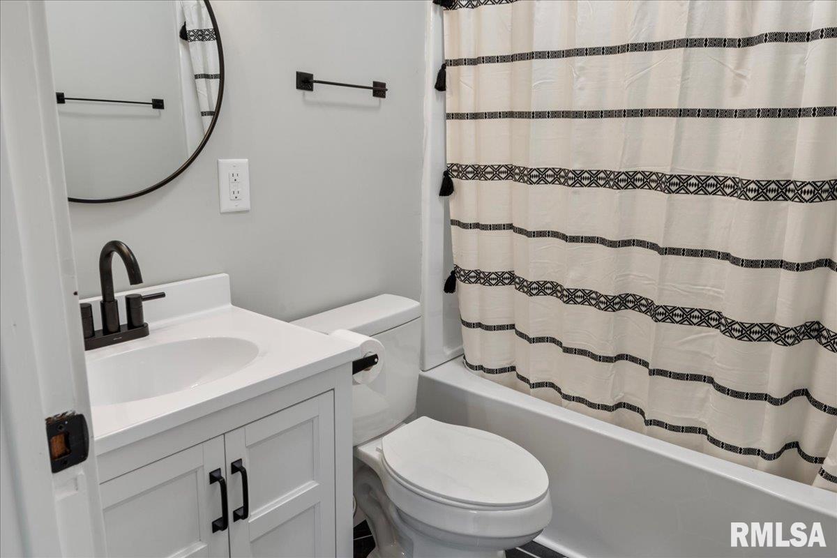 1036 North Bond Street Springfield, IL 62702 - Photo 17 of 31