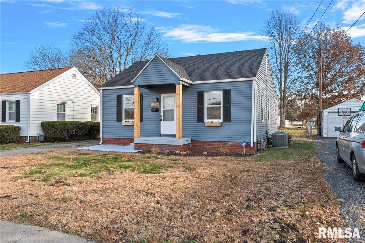 1036 North Bond Street Springfield, IL 62702 - Photo 3 of 31