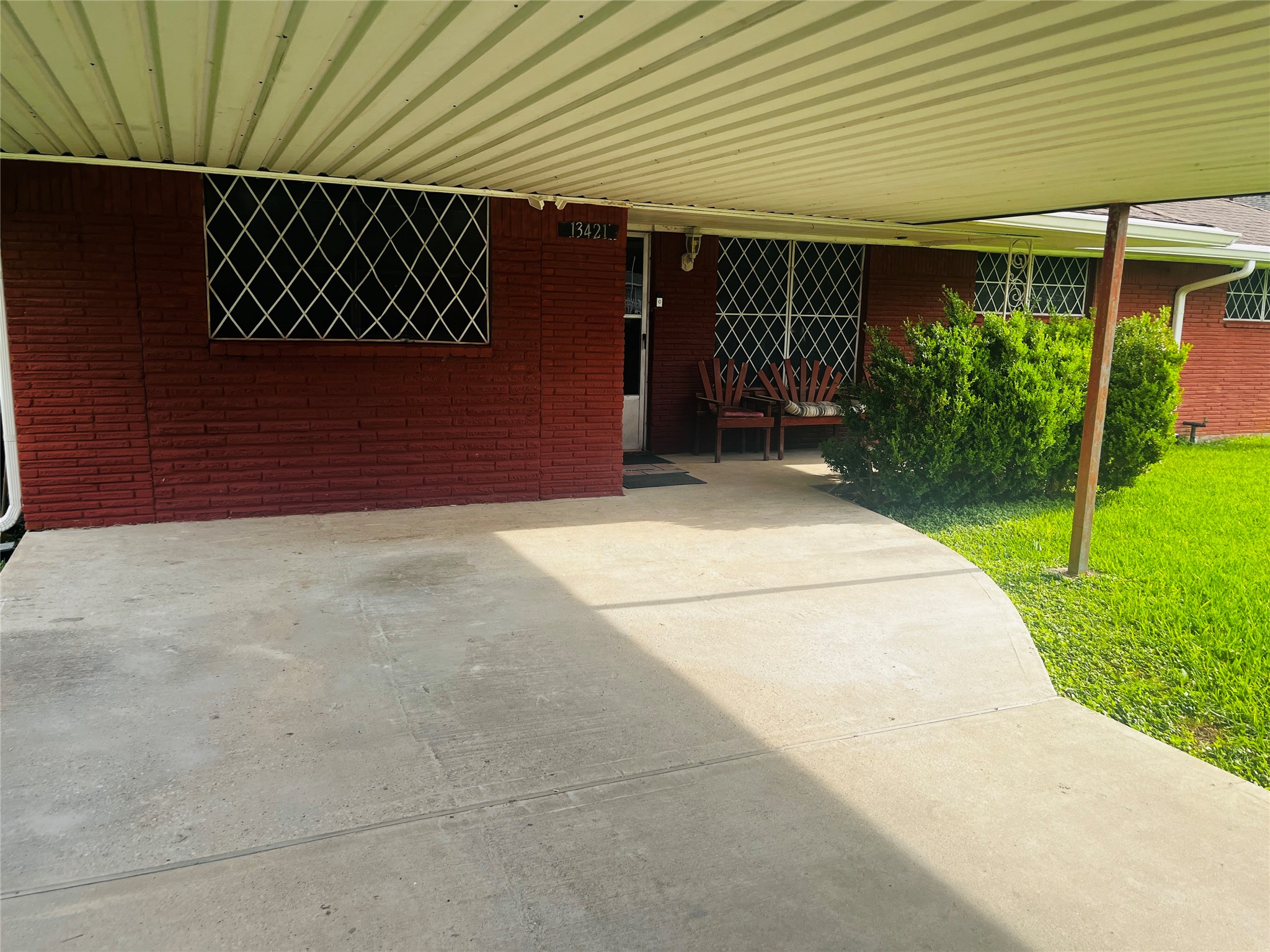 13421 Utica Street Houston, TX 77015 - Photo 4 of 43
