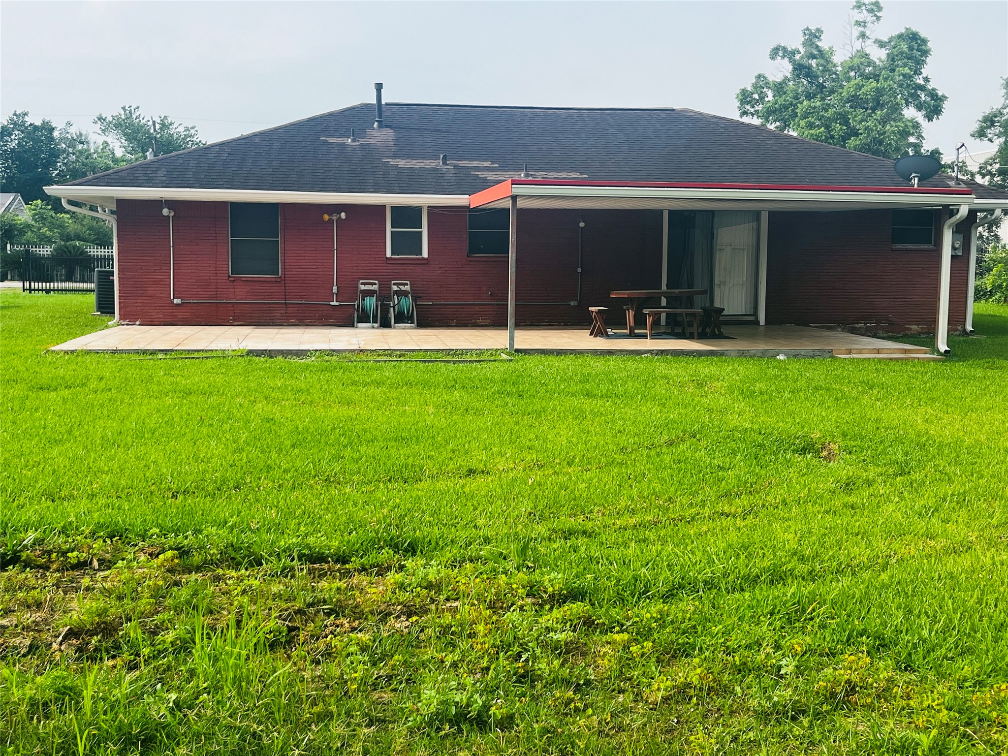 13421 Utica Street Houston, TX 77015 - Photo 6 of 43