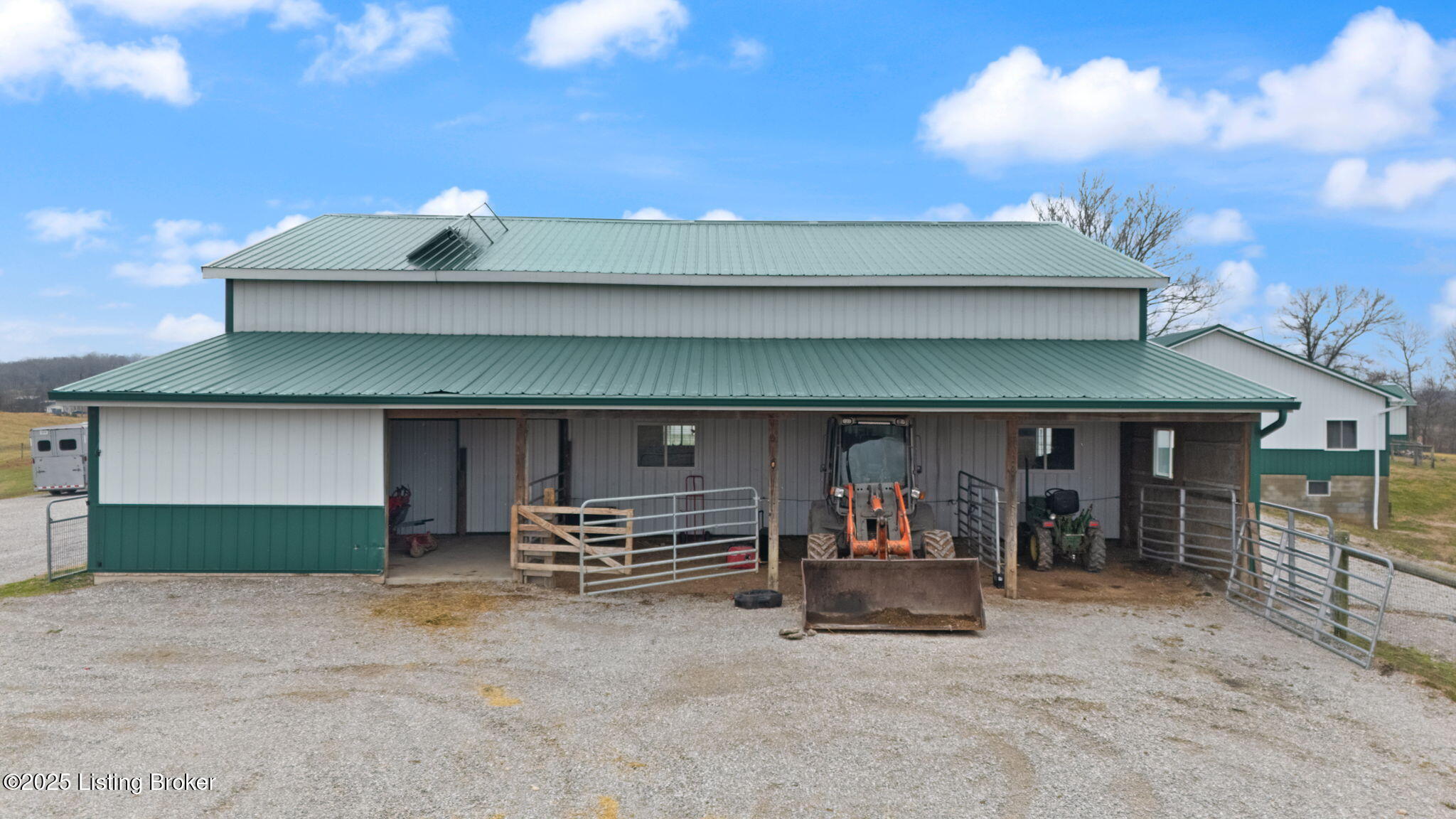 495 Fulkerson Road Horse Cave, KY 42749 - Photo 14 of 90 13-web-or-mls-DJI_20250213122650_0156_D