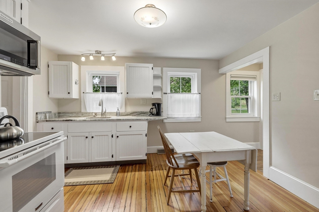 43 Garage Road Sunderland, MA 01375 - Photo 7 of 38