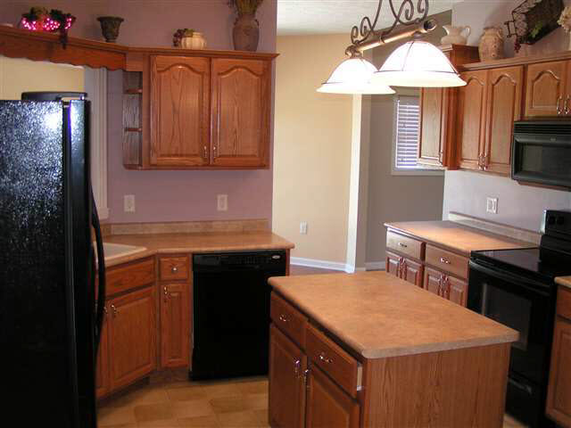 6990 South Cowan Road Muncie, IN 47302 - Photo 3 of 12 Gallery Image 3