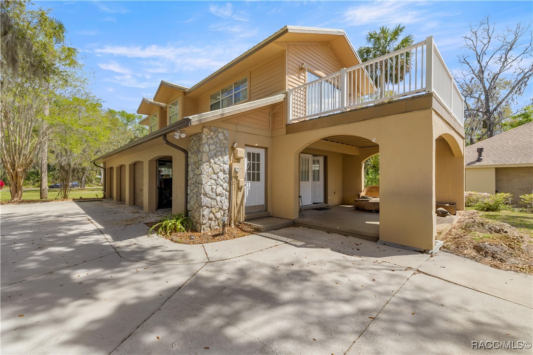 4817 Riverside Drive Yankeetown, FL 34498 - Photo 12 of 64