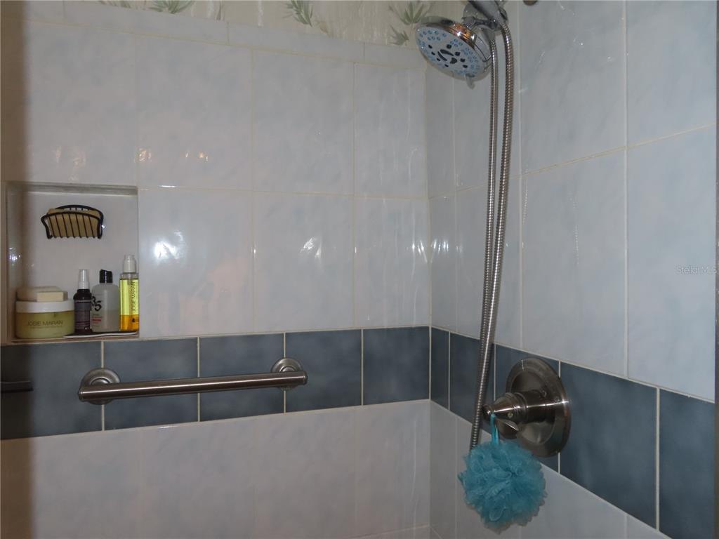 225 Country Club Drive, Unit C225 Largo, FL 33771 - Photo 21 of 26