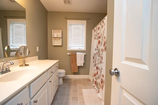 $459,900 | 14 Eagle Ridge Court, North Mankato, MN 56003