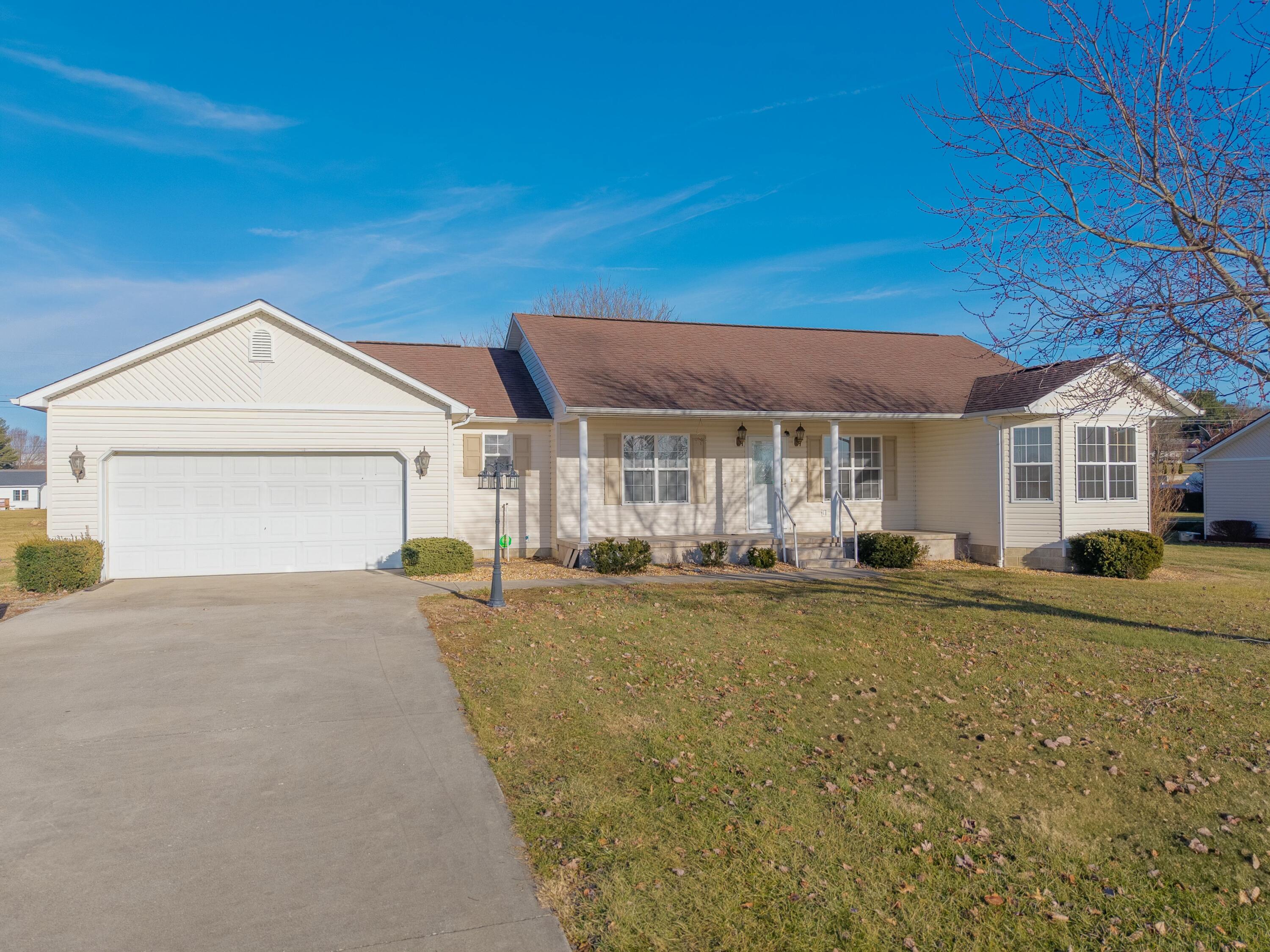 134 Forest Ridge Road Bronston, KY 42518 - Photo 2 of 46 tempImagen7Sq1L