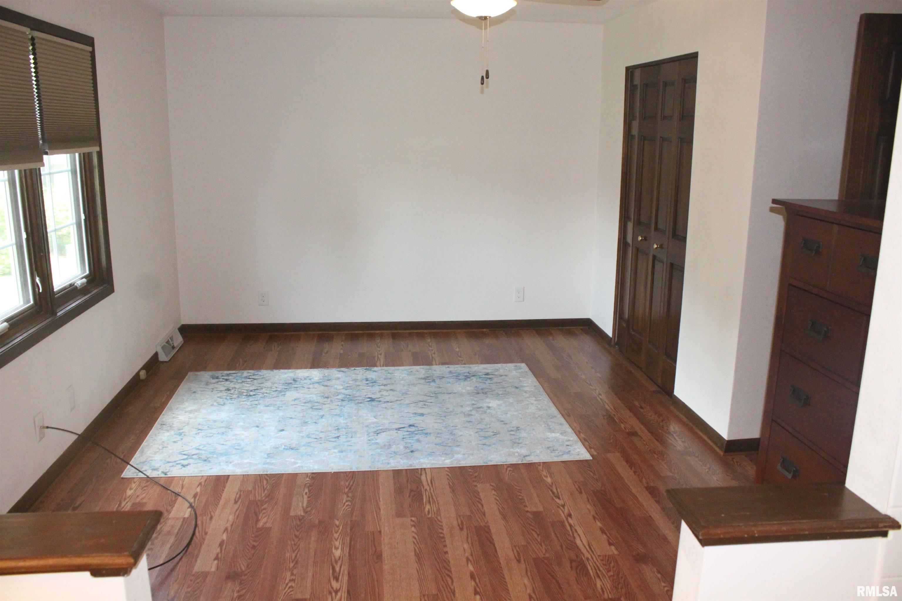 17226 Cedar Road East Moline, IL 61244 - Photo 15 of 32 Gallery Image 15