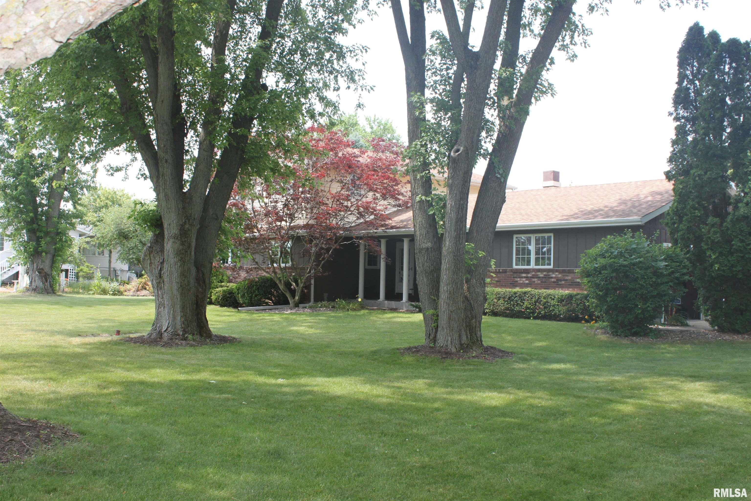 17226 Cedar Road East Moline, IL 61244 - Photo 31 of 32 Gallery Image 31