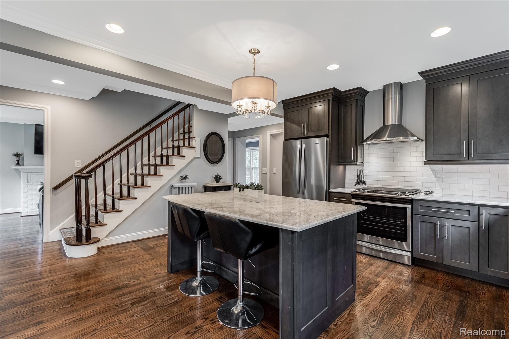 1349 Harvard Road Grosse Pointe, MI 48230 - Photo 8 of 40 Kitchen