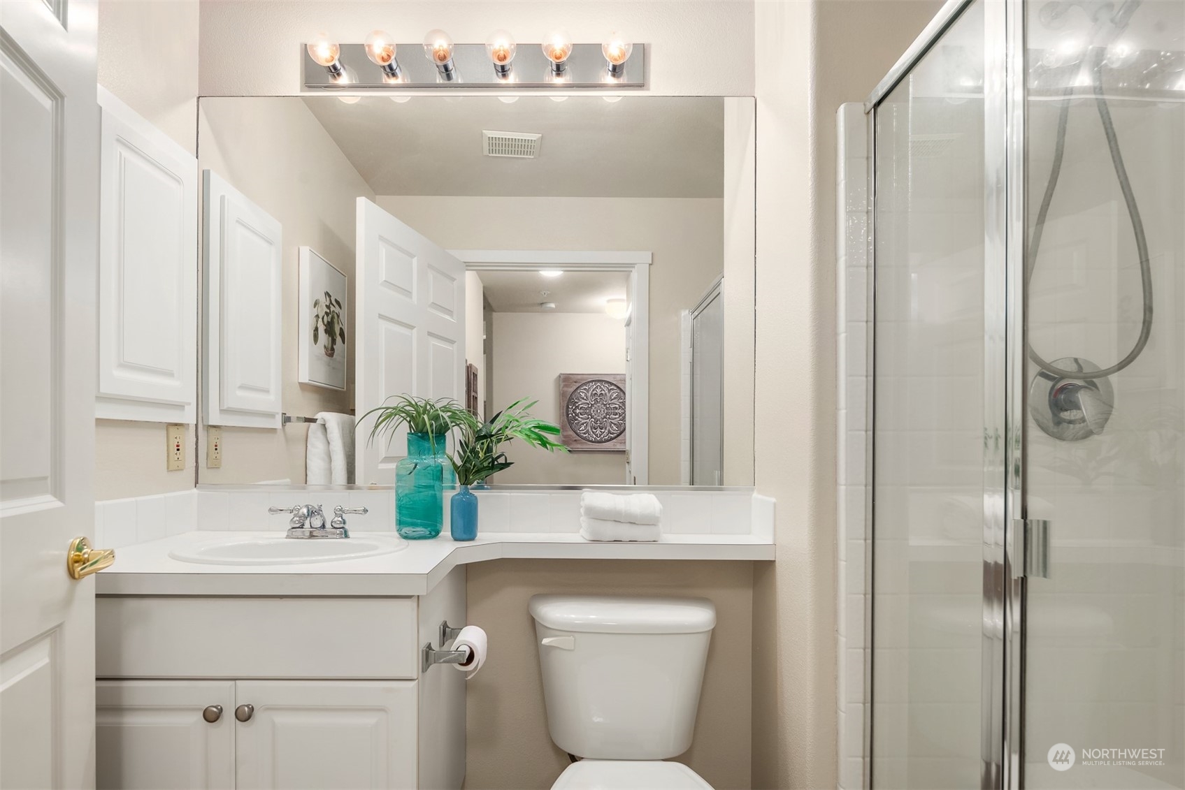 555 Anacortes Court Northeast, Unit 106 Renton, WA 98059 - Photo 18 of 25 Gallery Image 18