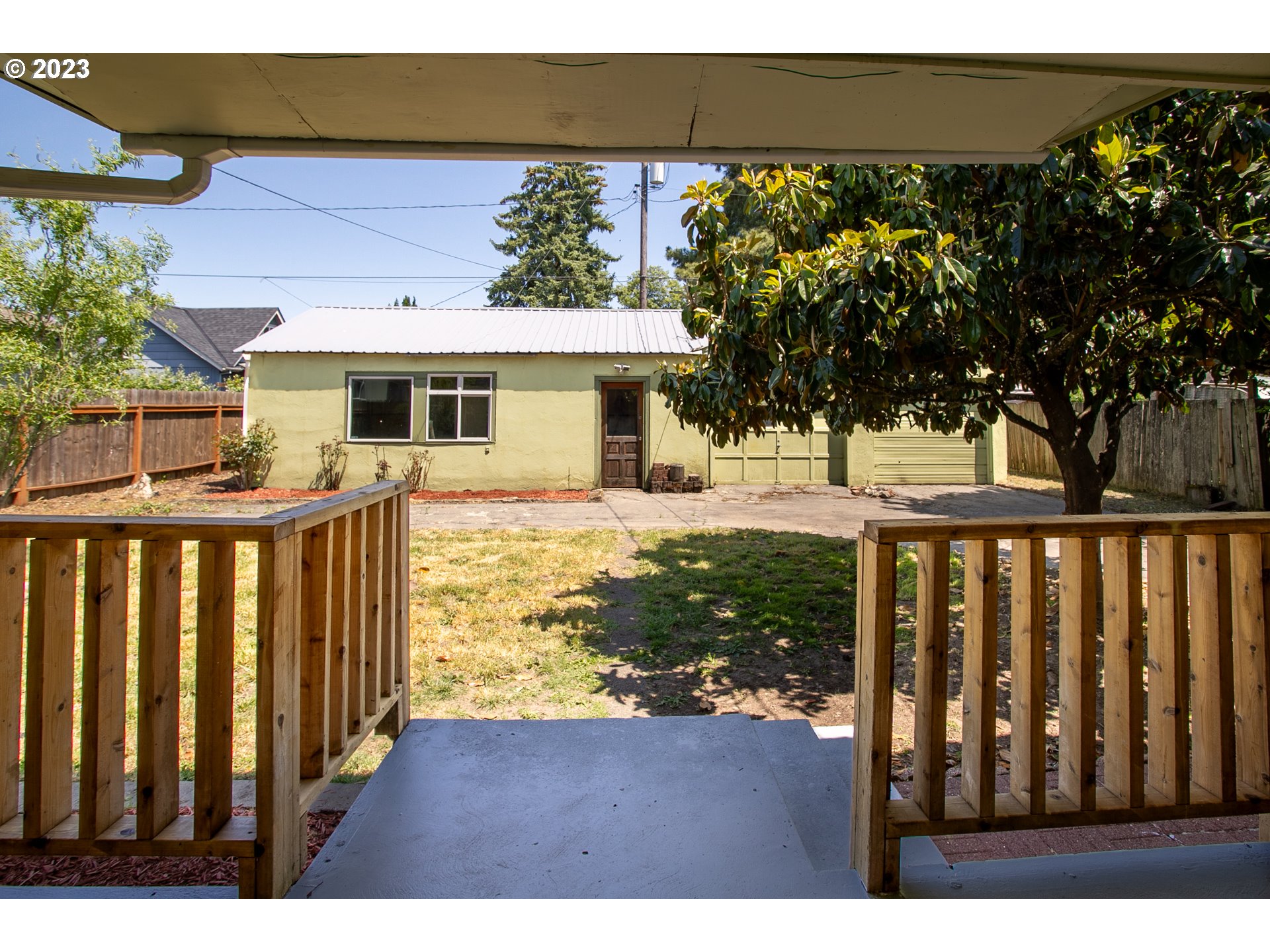 465 North 24th Street Springfield, OR 97477 - Photo 19 of 30 a view of a house with backyard from a patio