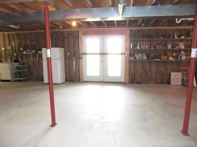 5685 Wellman Line Road Croswell, MI 48422 - Photo 16 of 24