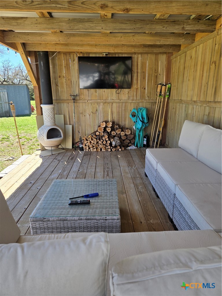 370 County Road 3106 Kempner, TX 76539 - Photo 26 of 34 a living room with a couch and a table