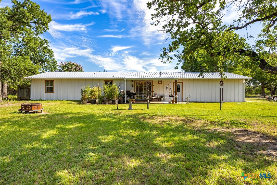 370 County Road 3106 Kempner, TX 76539 - Photo 30 of 34 a front view of house with yard and seating area