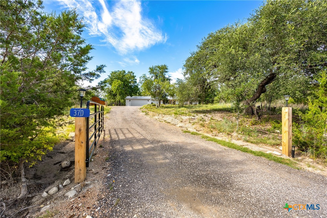370 County Road 3106 Kempner, TX 76539 - Photo 33 of 34 a view of a road with a yard