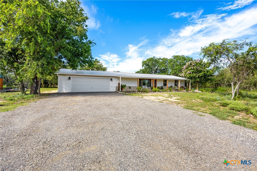 370 County Road 3106 Kempner, TX 76539 - Photo 34 of 34 front view of house with a yard